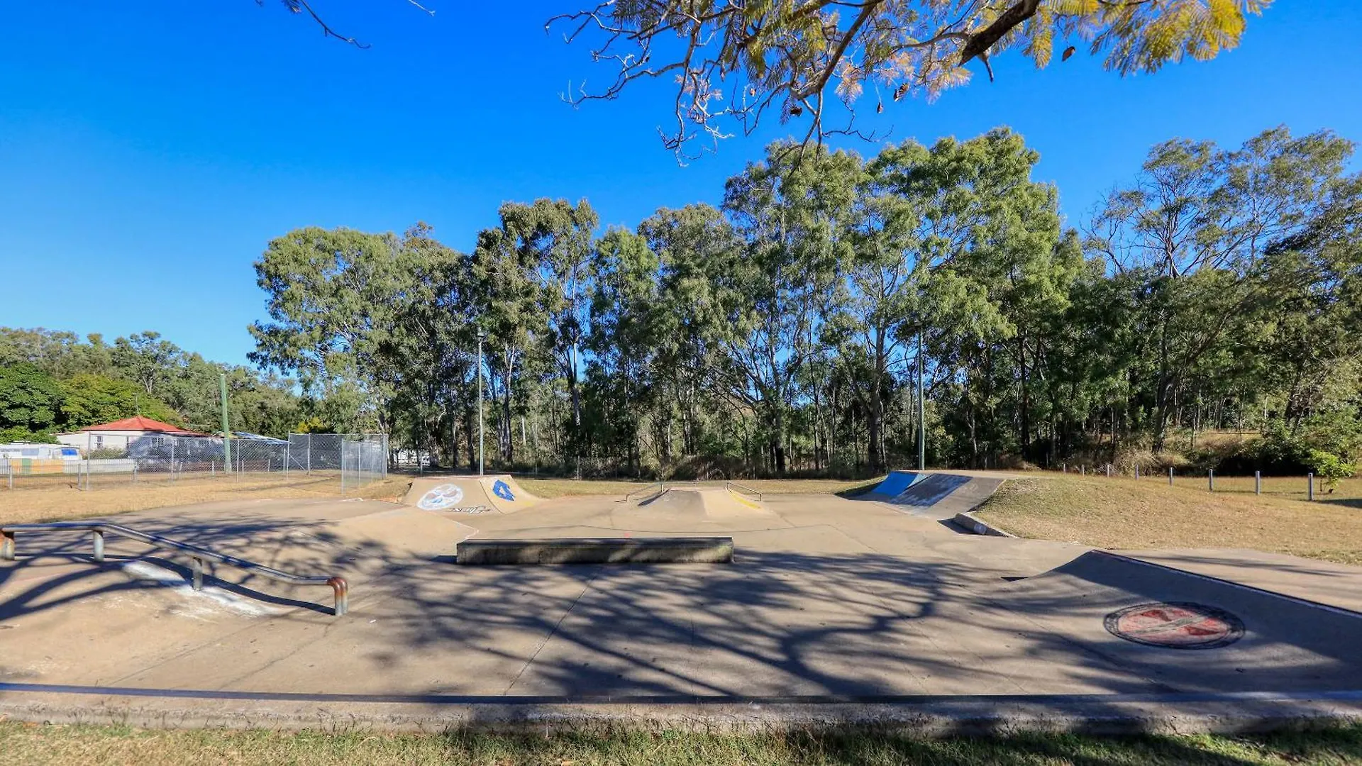 Silver Wattle Cabins Mount Morgan