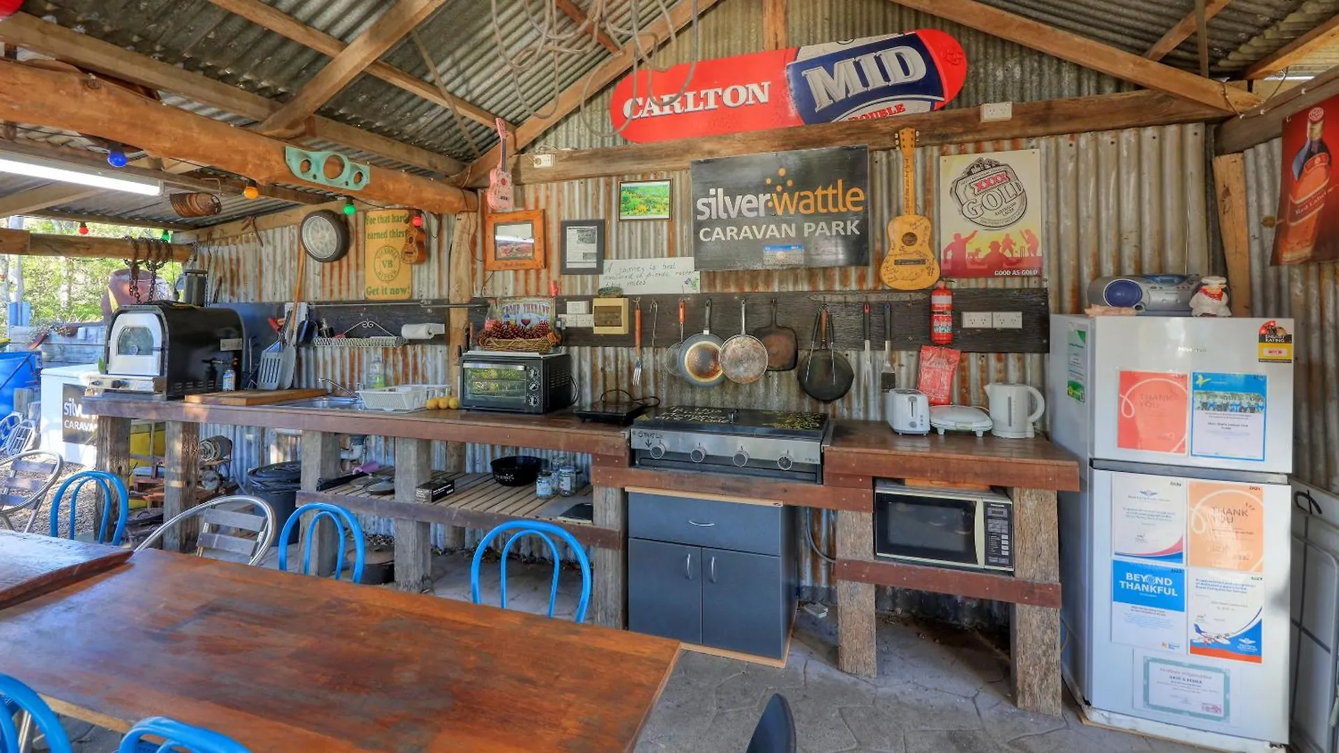 Silver Wattle Cabins Mount Morgan